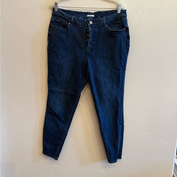 Maurices Deep Blue Skinny Jeans - Picture 1 of 4
